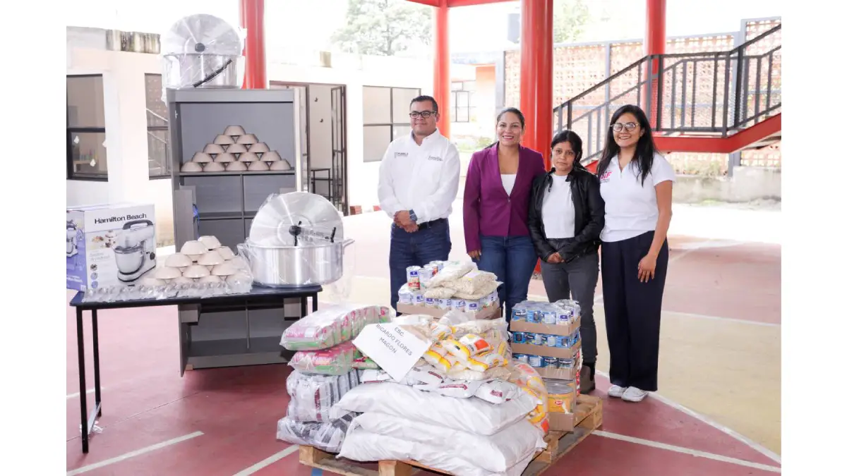 En San Andrés Cholula más de 4 mil estudiantes se beneficiarán con dotaciones alimentarias en escuelas