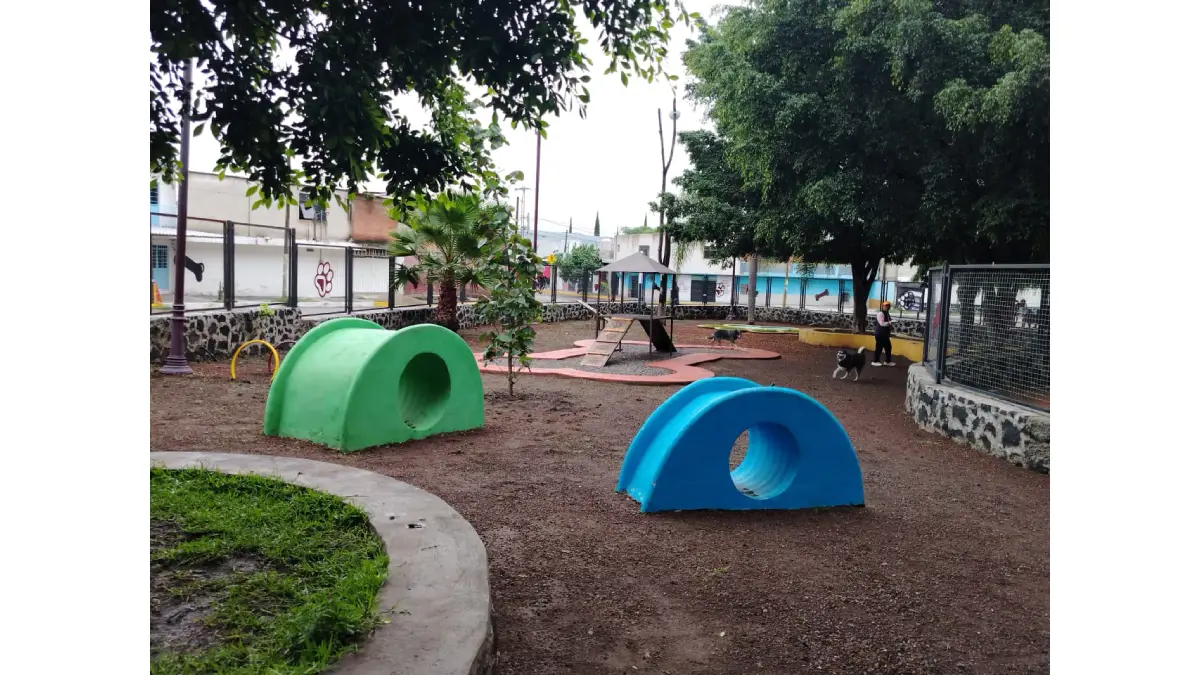 Ariadna Ayala presidenta municipal, impulsa rehabilitación de espacios públicos en Atlixco.