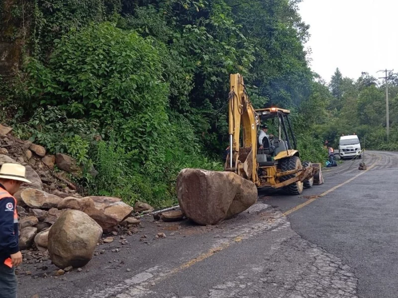 Deslaves, derrumbes y deslizamientos, los estragos de las lluvias en Puebla  