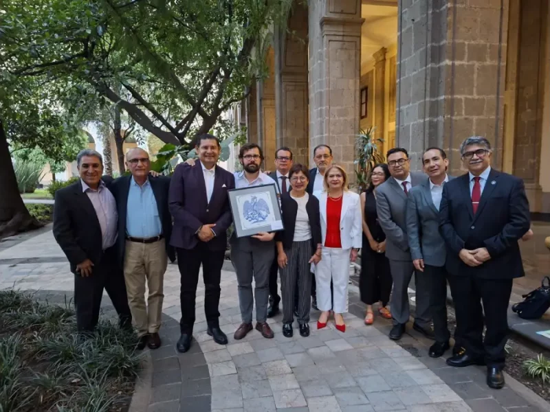 Con 50 quirófanos y hospitales-escuela, IMSS-Bienestar y Gobierno de Puebla refuerzan salud