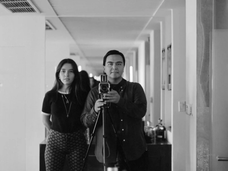 “Resistencia al tiempo y al cambio”: fotógrafos poblanos exponen proyecto análogo en CDMX