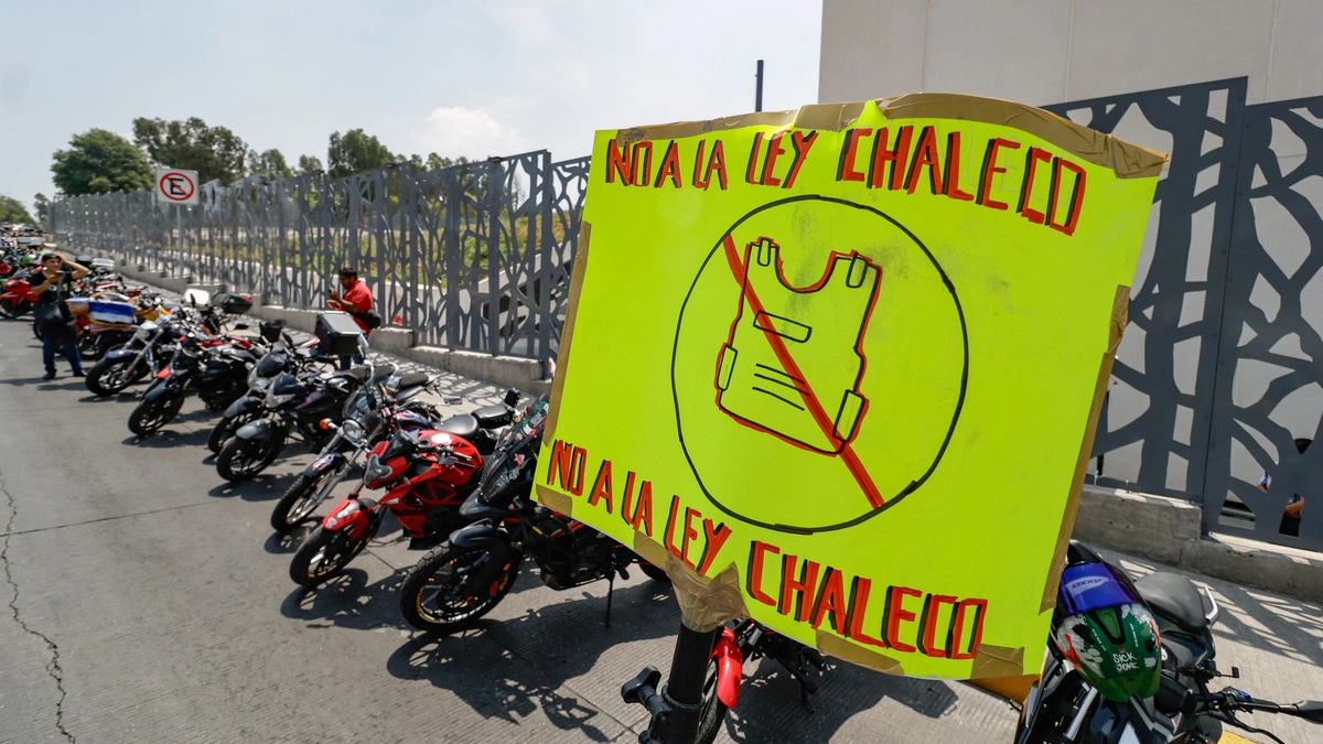 Ley Chaleco genera manifestaciones y divide opiniones en Puebla