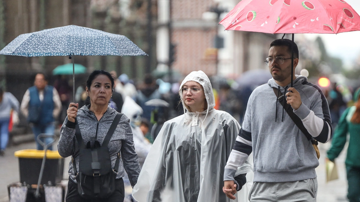 ¿Suspenderán clases en Puebla por las lluvias? Esto dice la SEP  