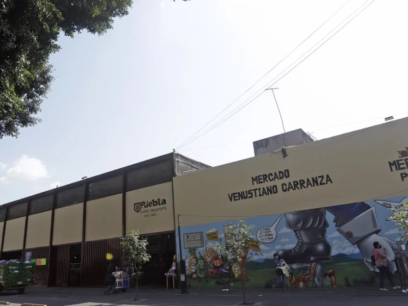 Reciben mercados y tianguis de Puebla capital apoyos por 11 mdp 
