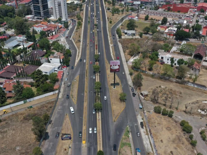 Rehabilitación de las laterales de la Recta a Cholula comenzará la próxima semana  