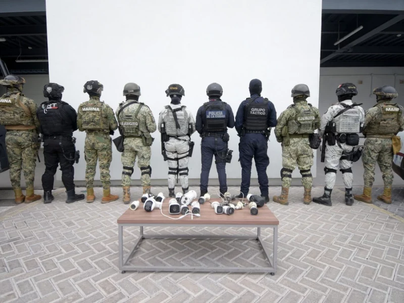Policía municipal desmonta cámaras de vigilancia ilegales en diferentes puntos de la capital