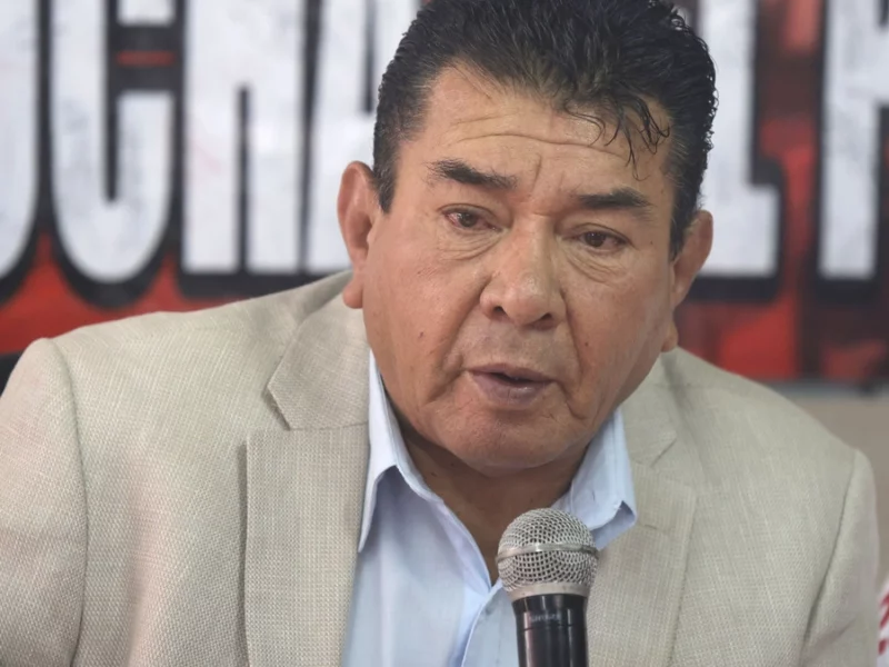 Narcomensaje hallado junto al cuerpo del mercado Hidalgo amenaza a Simitrio