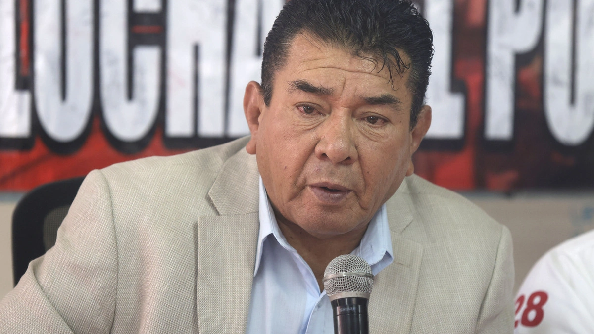 Narcomensaje hallado junto al cuerpo del mercado Hidalgo amenaza a Simitrio