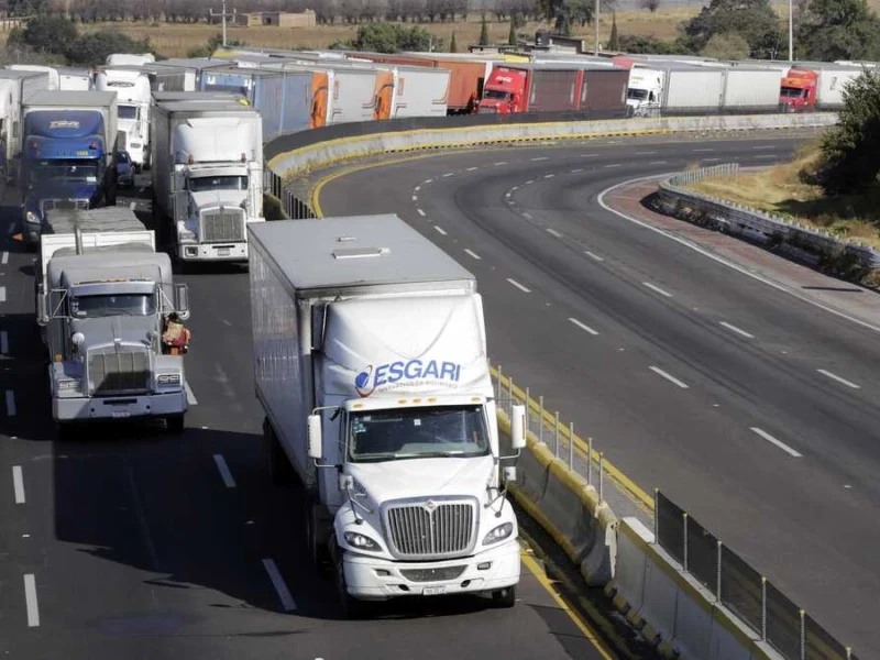 En 10 días, traileros sufrieron secuestros, asesinatos y desapariciones en Puebla
