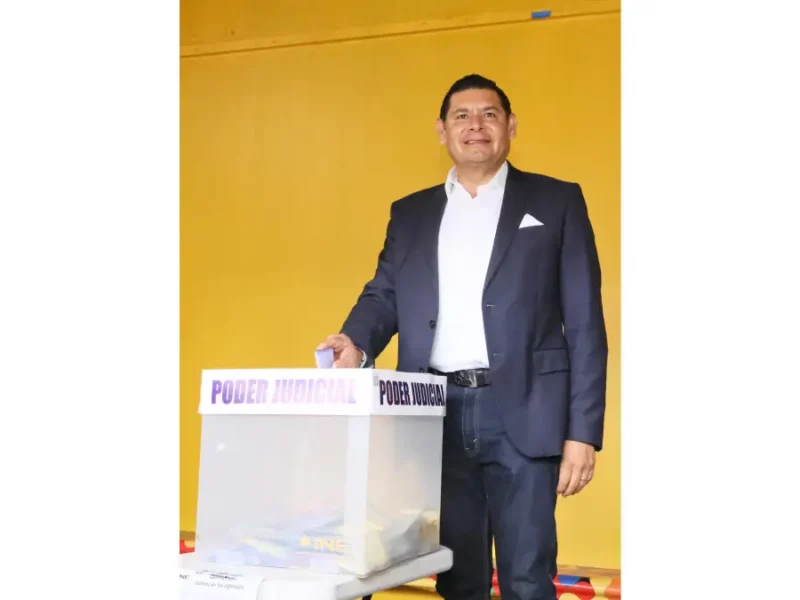 El gobernador Alejandro Armenta llama a votar libremente por el Poder Judicial