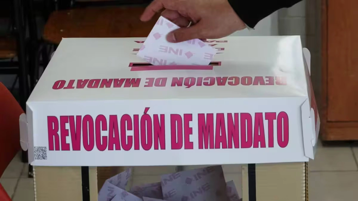 Congreso de Puebla trabaja propuesta de Armenta para reconocer la revocación de mandato 