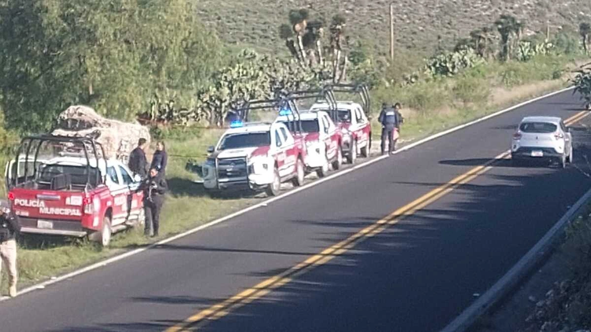 Hallan un cuerpo desmembrado sobre la carretera Azumbilla–El Seco  