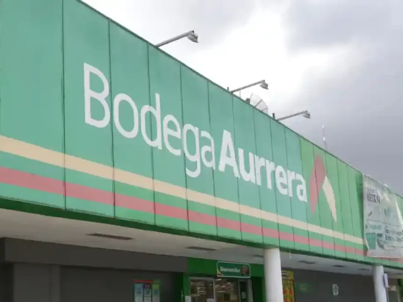 Entrada de la Bodega Aurrera de la CAPU.