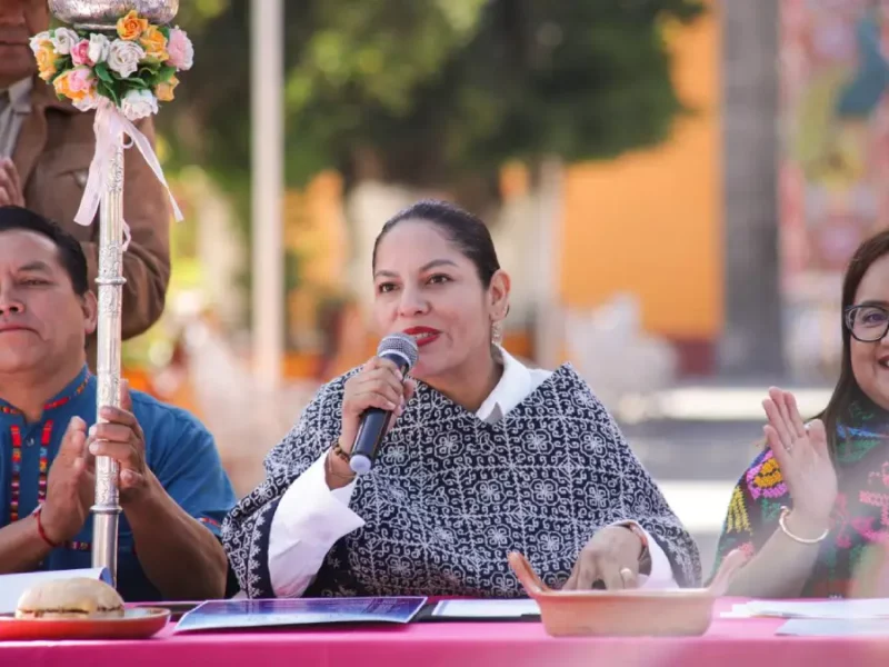 Presenta Lupita Cuautle Feria Tradición y Cultura