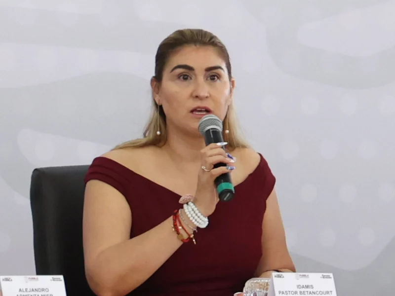 Fiscalía de Puebla denuncia a ocho exservidores públicos por corrupción; ya cayó el primero 