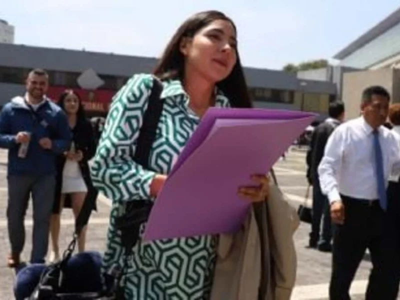 Hija del líder de La Luz del Mundo recibe constancia como jueza electa