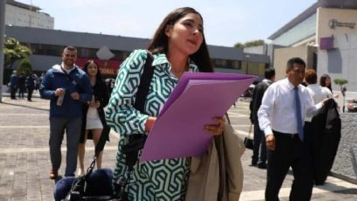 Hija del líder de La Luz del Mundo recibe constancia como jueza electa