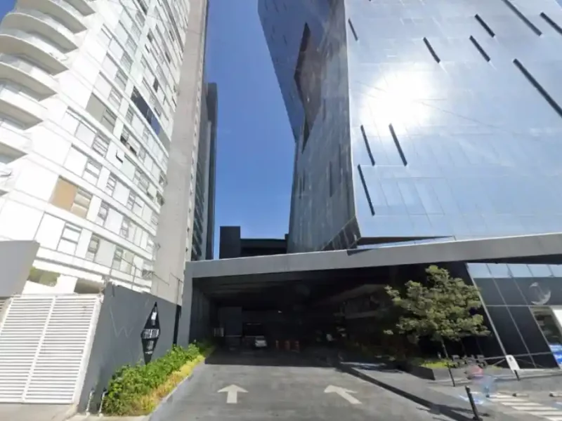 Joven cae en la Torre Platea tras lanzarse del edificio Punta Alta.