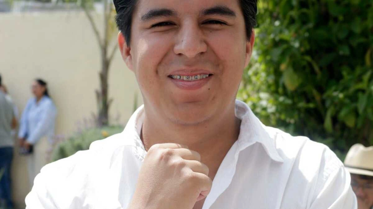 Ramón de la Cruz impugna ante el TEEP elección de Acción Juvenil en Puebla