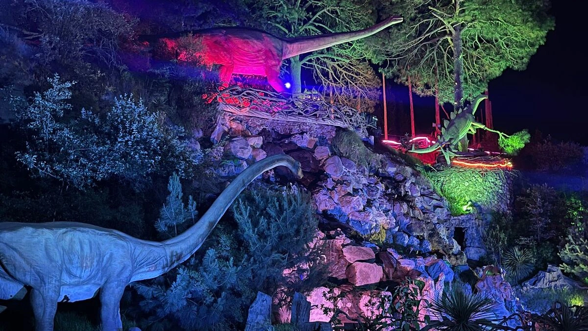 Ilumidino, el parque de dinosaurios y dragones más grande de Latam llega a Volcanic Park