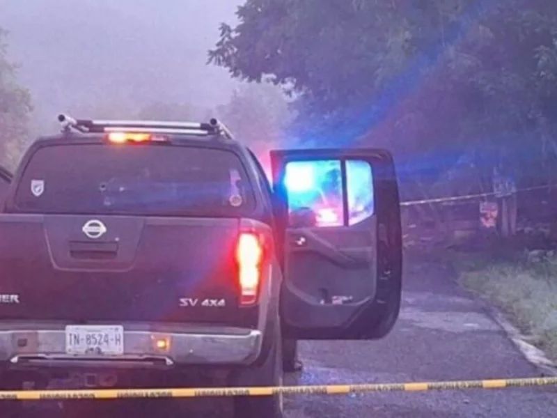 Balacera en la autopista México-Tuxpan deja un delincuente muerto