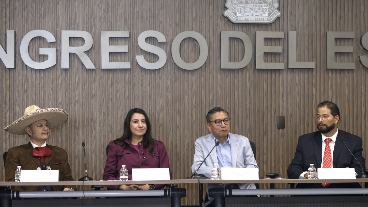 Ofrecen 50 becas para estudiar en la Universidad Mesoamericana