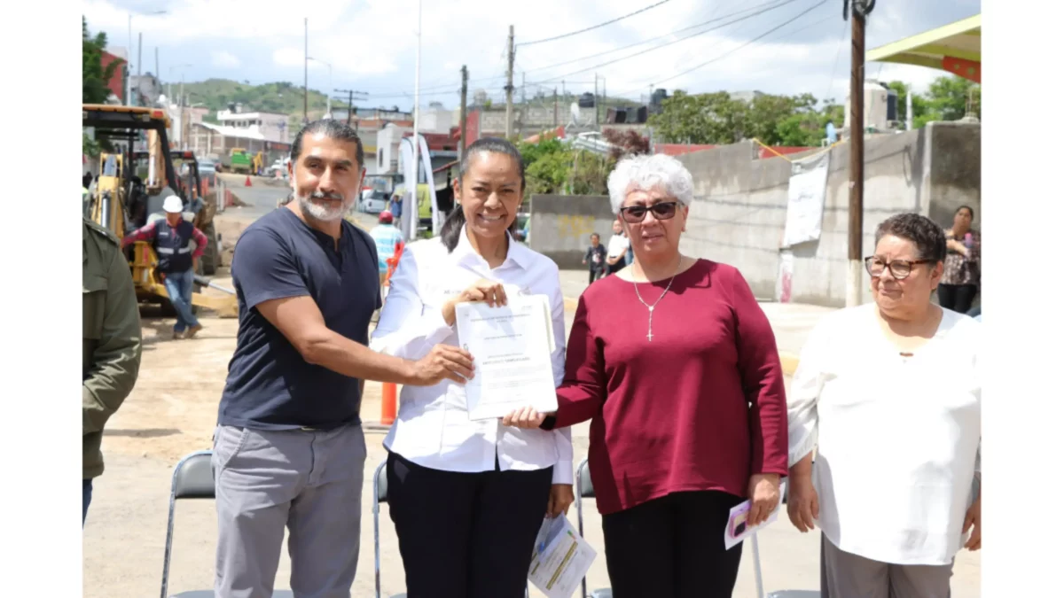 Ariadna Ayala cumple compromiso de campaña en Atlixco; Inicia rehabilitación integral de calle río sonora