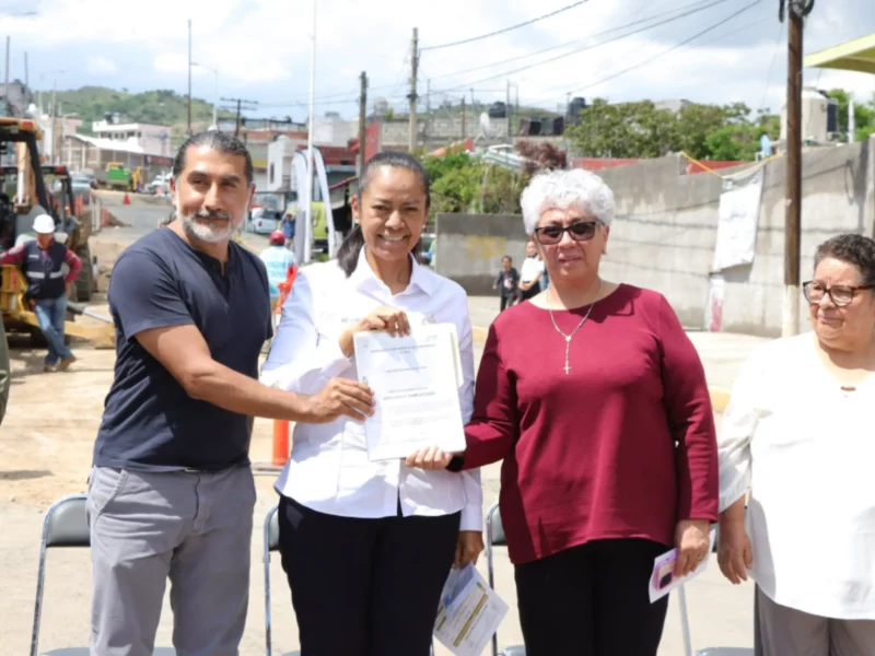 Ariadna Ayala cumple compromiso de campaña en Atlixco; Inicia rehabilitación integral de calle río sonora