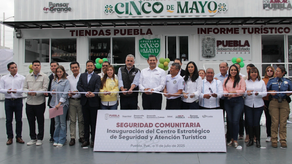 Gobierno de Puebla entrega centros de transformación para mercados   