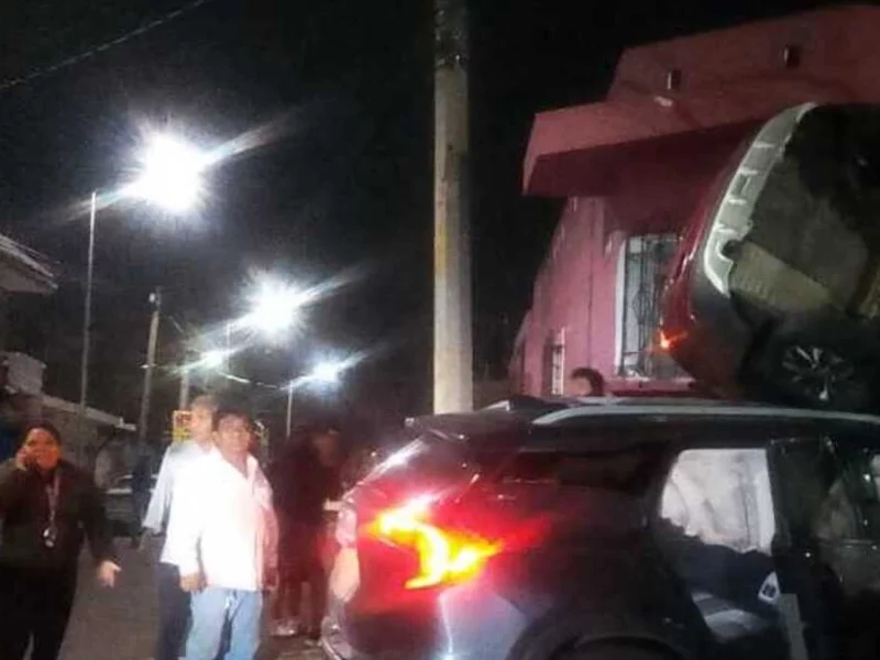 Choque en la Ignacio Zaragoza deja un muerto y dos mujeres heridas  