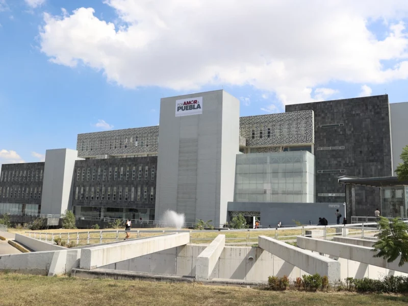 Gobierno va ahora por negociación para liquidar el CIS de Puebla 