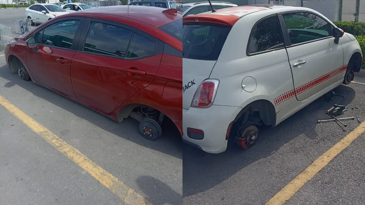 Dejan sin llantas a autos en Plaza San Diego