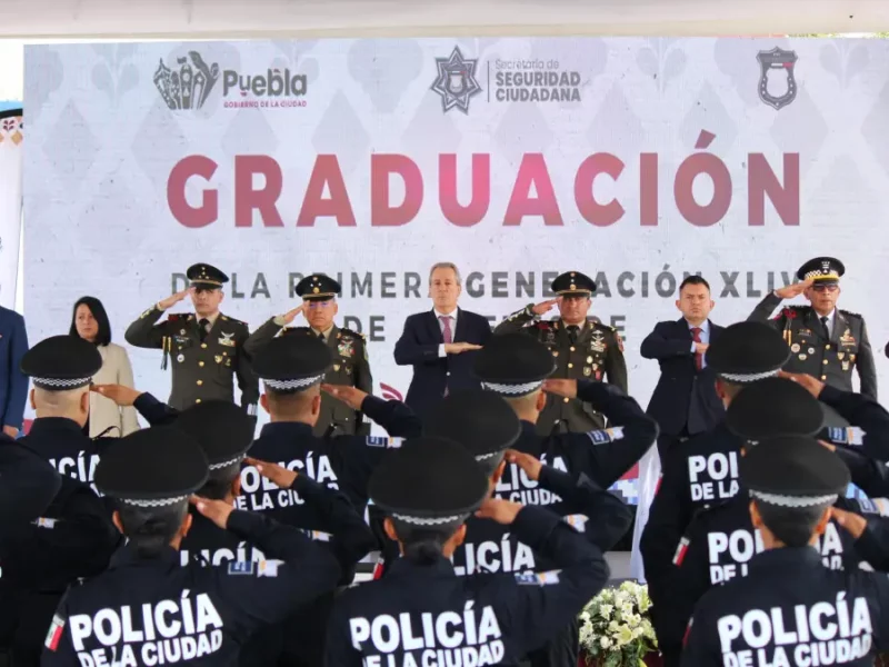 Encabeza Pepe Chedraui graduación cadetes de la Academia de Formación y Profesionalización Policial de la SSC