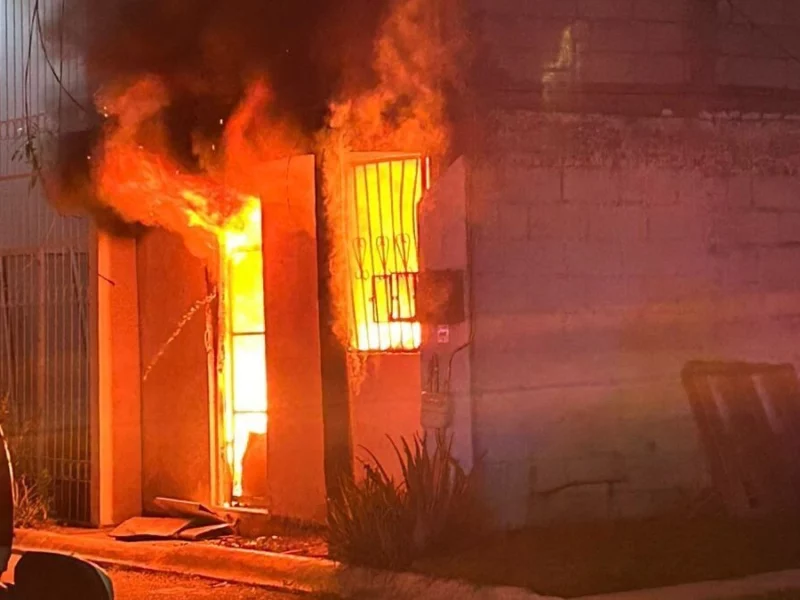 VIDEO: Buscan a hombre que provocó un incendio en la colonia El Refugio  