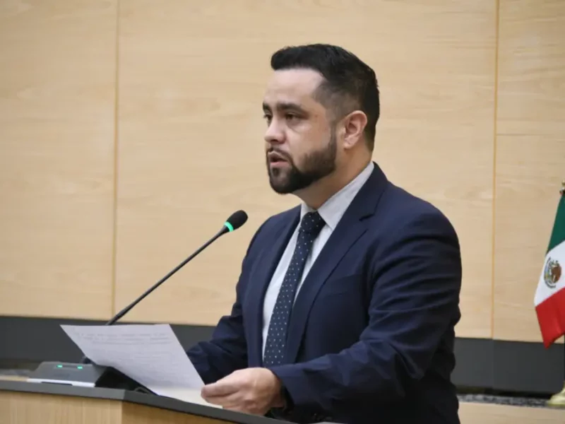 Proponen en Congreso acceso gratuito a internet en espacios públicos