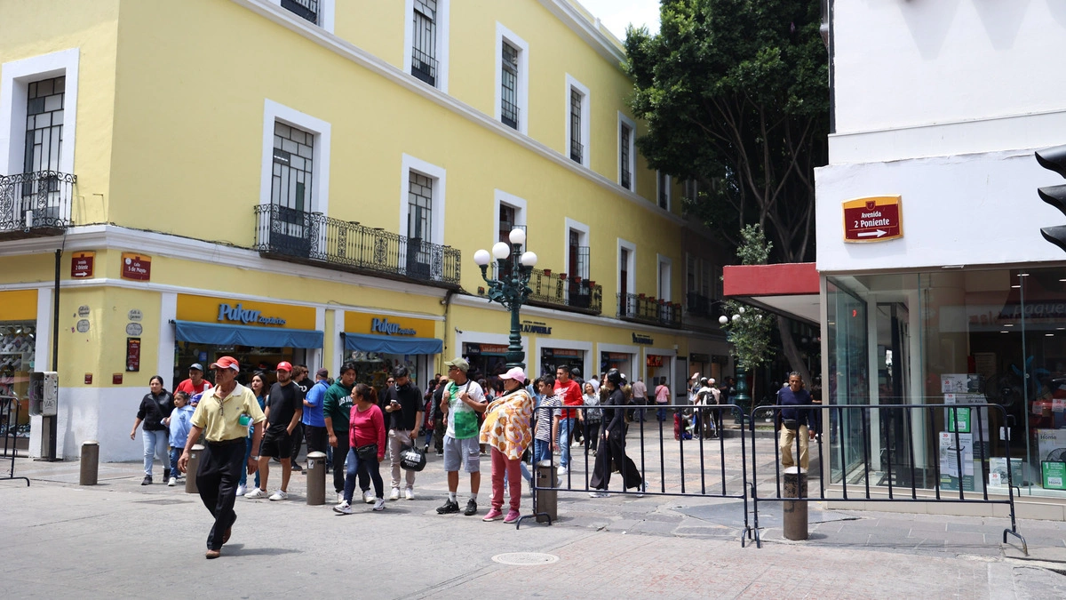 El Centro Histórico de Puebla estará libre de ambulantes lo que resta del año, el compromiso de Chedraui  
