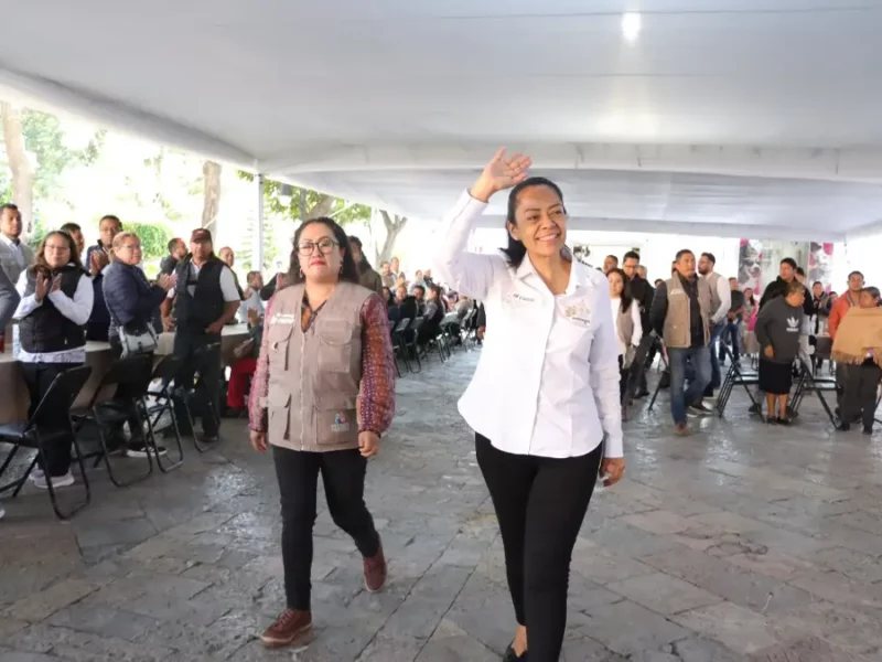 Ariadna Ayala, presidenta de Atlixco, realiza 100 martes de atención ciudadana y consolida un gobierno de puertas abiertas.