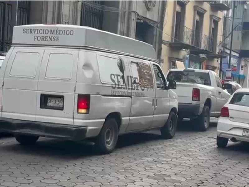 Muere trabajador del Ayuntamiento de Puebla en el Centro Histórico