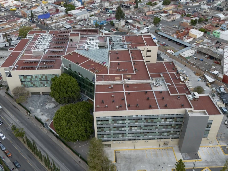 Por petición del IMSS, analizan colocar parquímetros en San Alejandro 