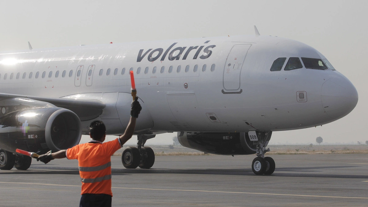 Muere pasajero de Volaris en el Aeropuerto de Huejotzingo 