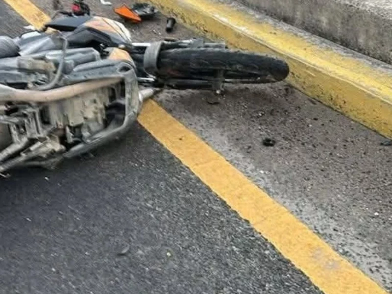 Motociclista de 20 años muere en accidente sobre Periférico Ecológico