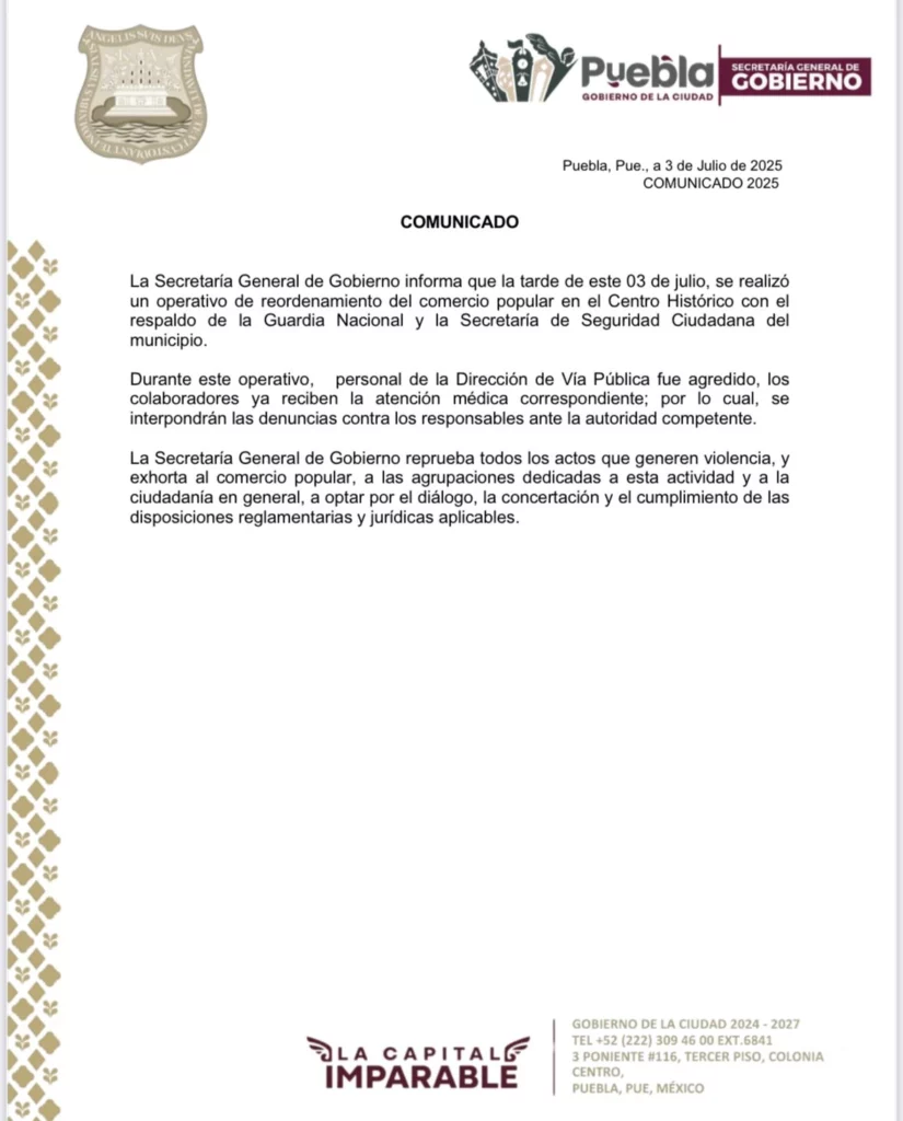 La tarde de este jueves 3 de julio, policías municipales y ambulantes del Centro Histórico de Puebla se enfrentaron durante un operativo.