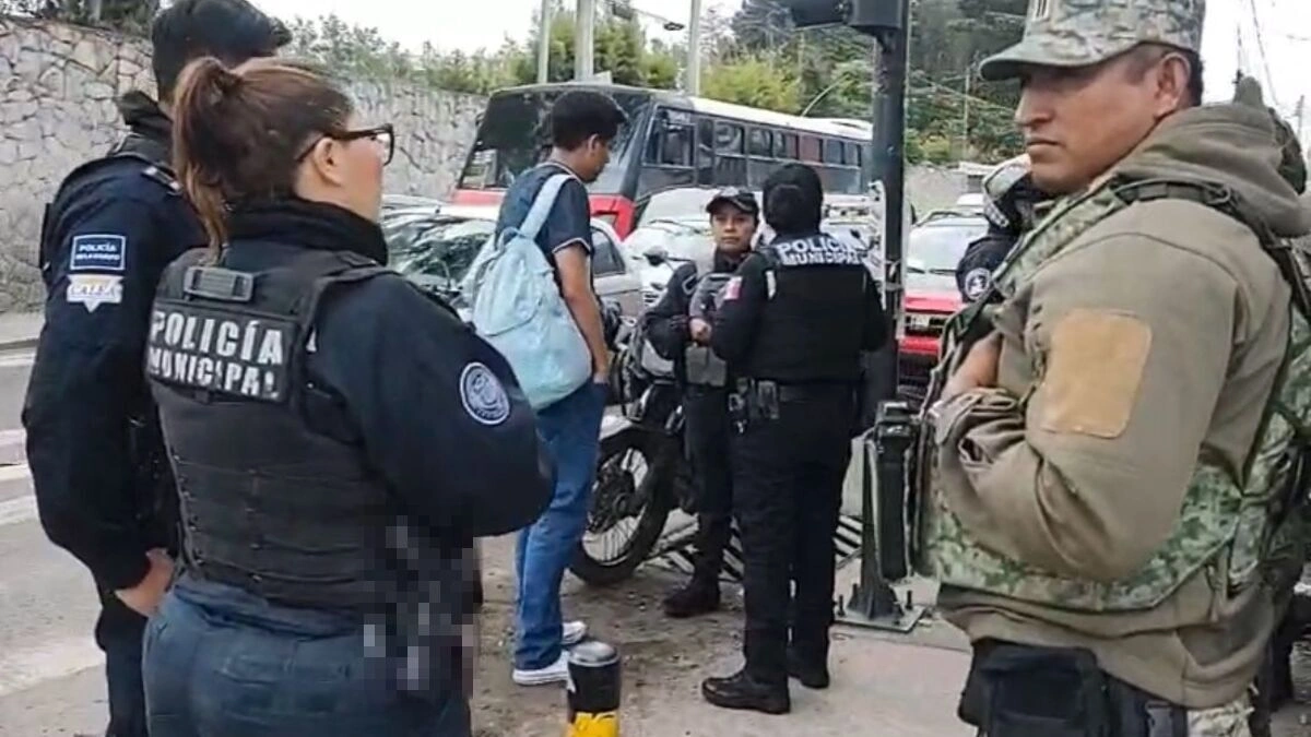 Carteristas golpean a policía auxiliar y a pasajero de la ruta 18 