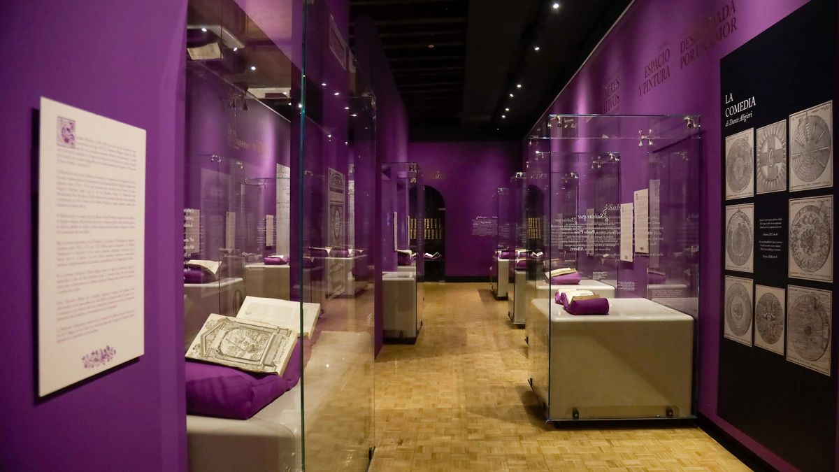 La Biblioteca Palafoxiana de Puebla abre cuatro nuevas salas de exposiciones 