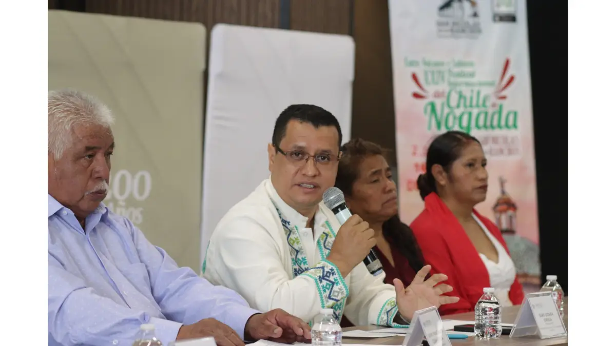 Promueven desde el Congreso Temporada del Chiles en Nogada en la región de los volcanes