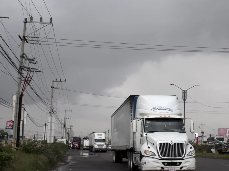 VIDEO: Asaltan a traileros en la carretera El Seco-Azumbilla