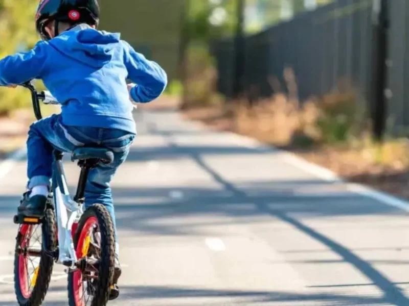 ¿Qué hacer con tus hijos este verano? Claves para unas vacaciones sanas