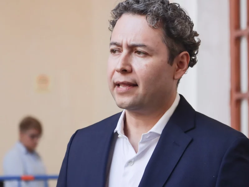 Un profesor de la BUAP presentó documentos falsos para contender por la rectoría  