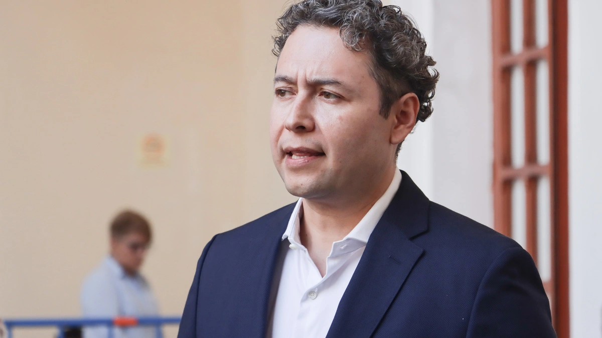 Un profesor de la BUAP presentó documentos falsos para contender por la rectoría  