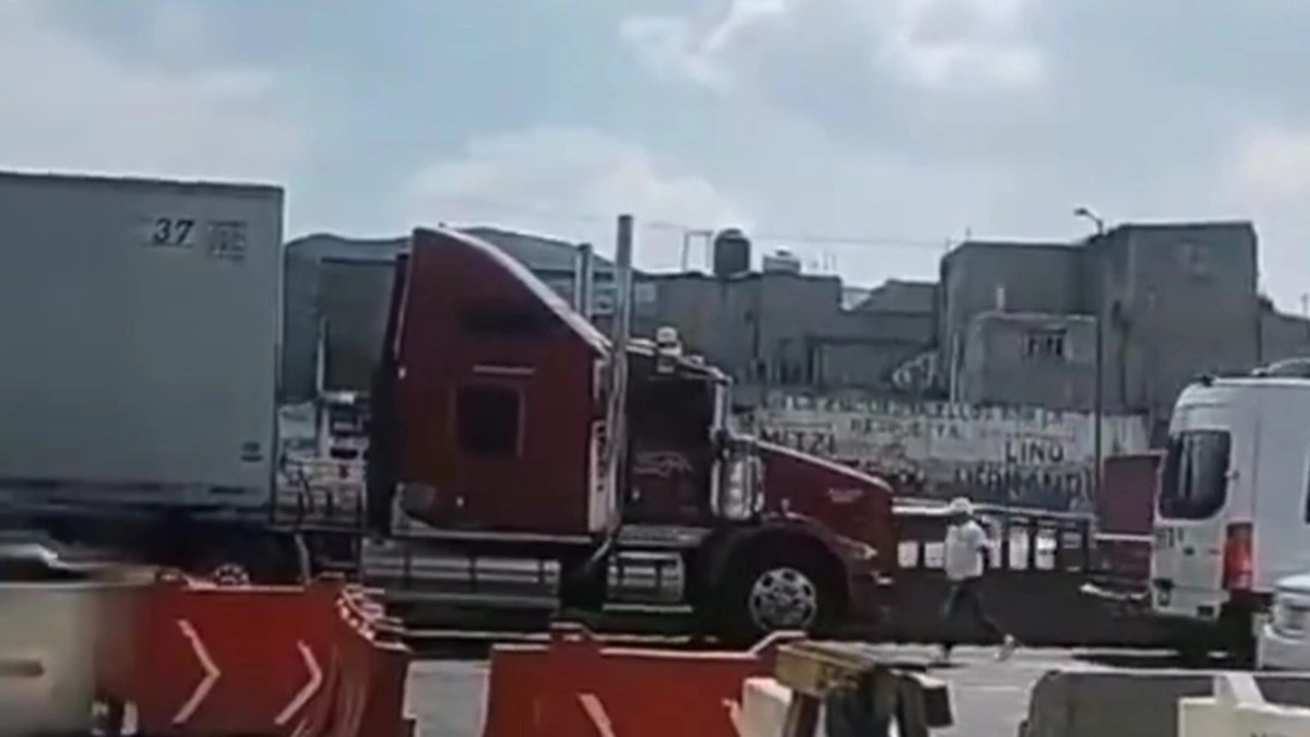 VIDEO: Guardia Nacional desarma a sujeto que disparó contra trailero en la México–Puebla